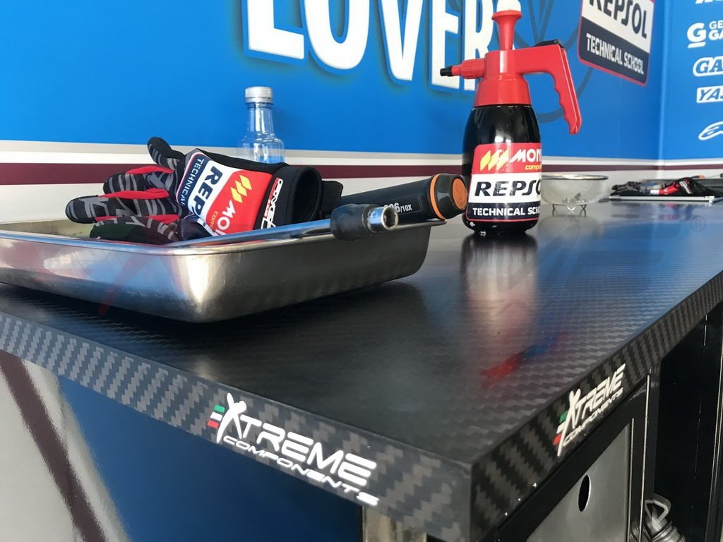 Full Carbon Fiber Tool Box Cover / work surface - Image 10